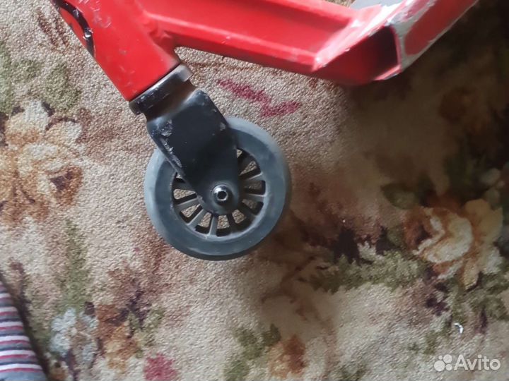 Трюковой самокат