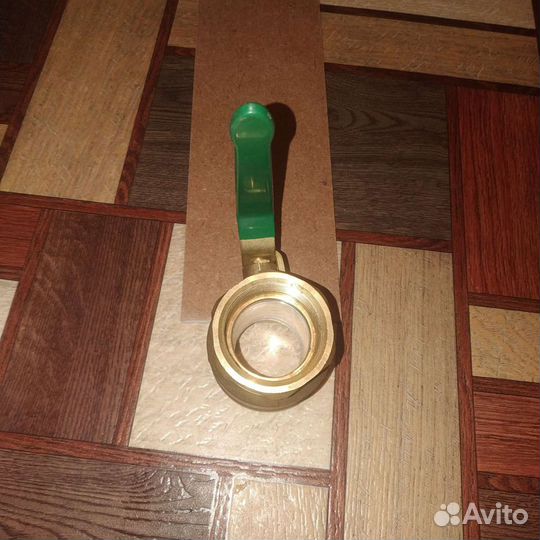 Кран шаровый латунный