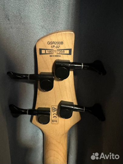 Бас гитара ibanez