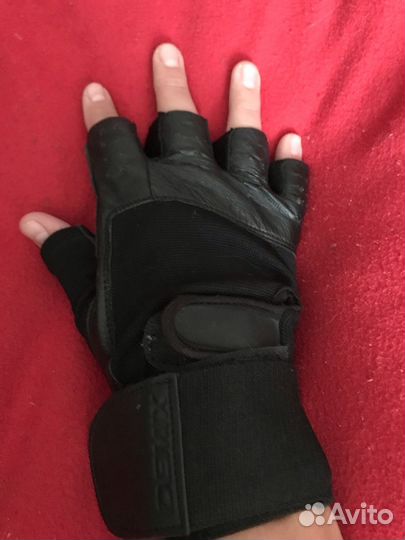 Перчатки для фитнеса