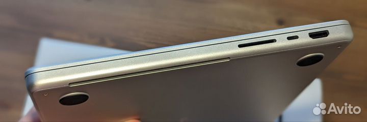 MacBook Pro 14 2021 silver новый