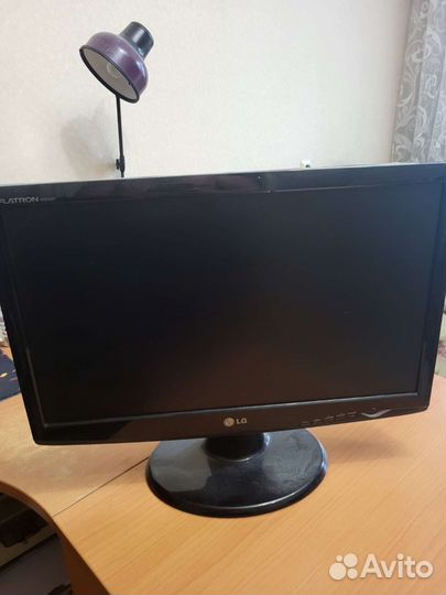 Монитор для компьютера LG W2043T