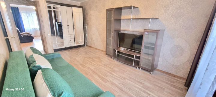 2-к. квартира, 52 м², 2/5 эт.