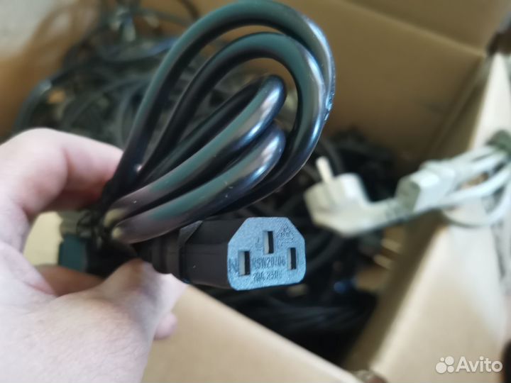 Сетевой шнур универсальный