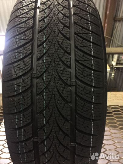 Torque TQ022 225/40 R18