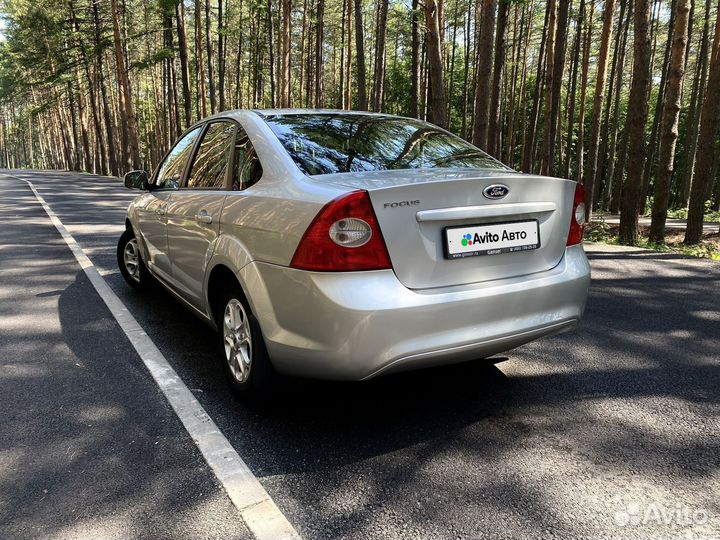 Ford Focus 1.8 МТ, 2010, 129 000 км