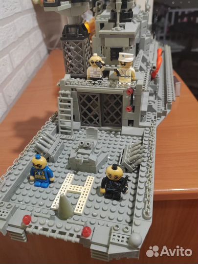 Lego enduction корабль военный коллекционый