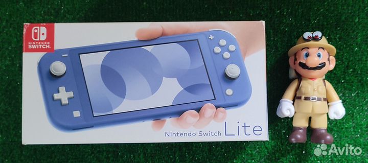 Новый Nintendo Switch Lite в Марио