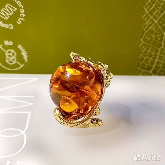 Коллекционная бронзовая миниатюра кошки