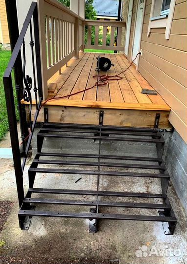 Металлические конструкции для лестниц