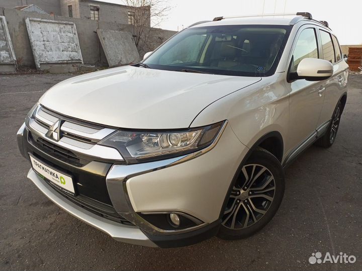 Mitsubishi Outlander 2.4 CVT, 2015, 144 600 км