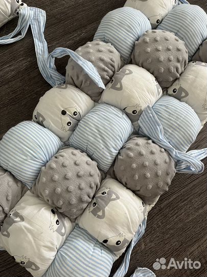 Бортики в детскую кроватку