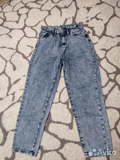 Женские брюки джинсы