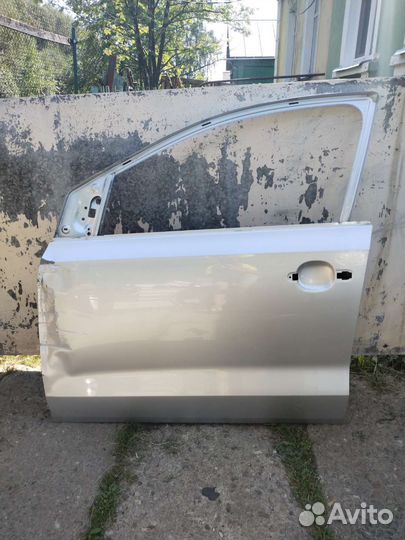 Дверь на volkswagen polo