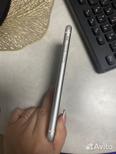 iPhone Xr, 128 ГБ
