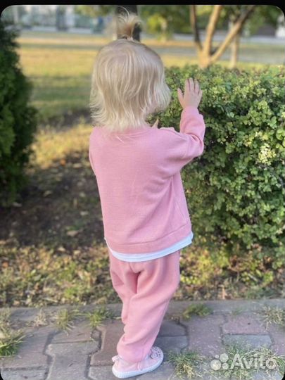 Новый комплект одежды для девочки 86