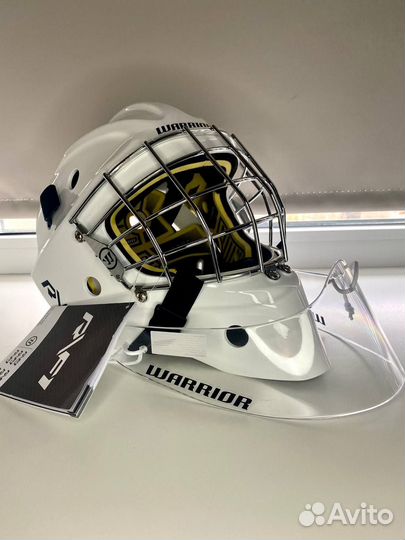 Шлем вратаря Warrior Ritual F1 INT и SR