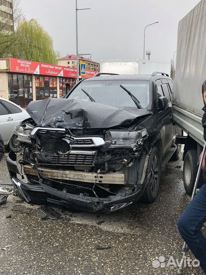 Разбор Toyota land cruiser 200
