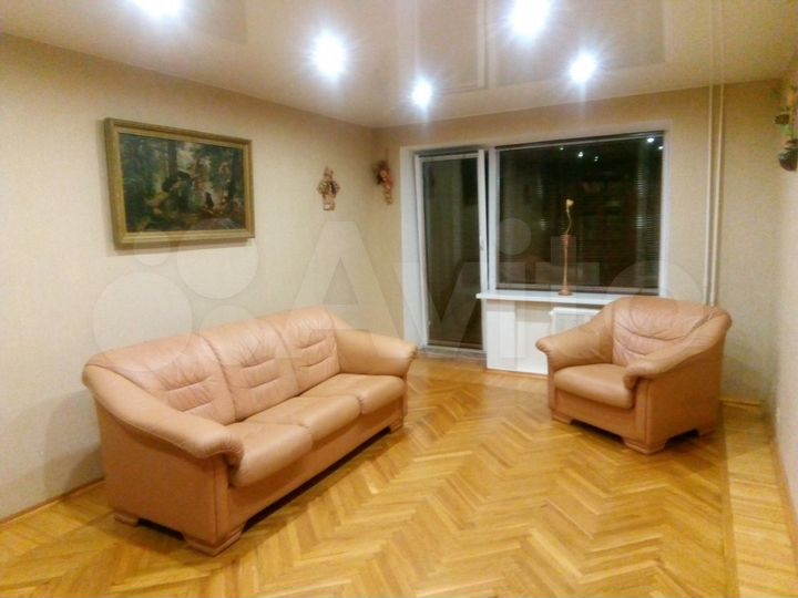 3-к. квартира, 77 м², 3/5 эт.