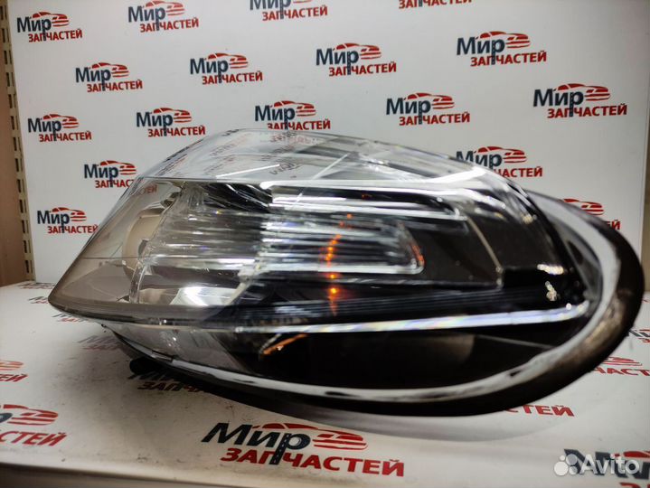 Фара передняя левая Renault Fluence