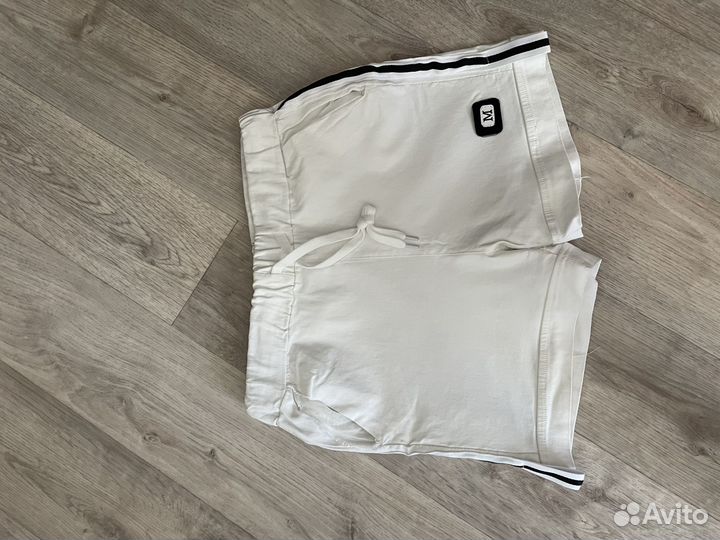 Комплект шорты и футболка женские