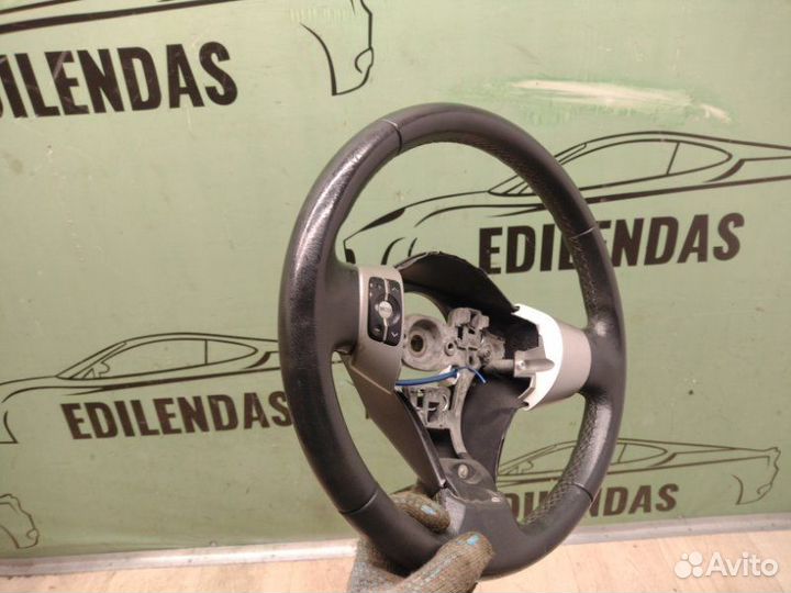 Руль Toyota Yaris XP90 2005-2011