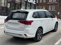 Mitsubishi Outlander 2.0 CVT, 2022, 27 км, с пробегом, цена 2 199 000 руб.