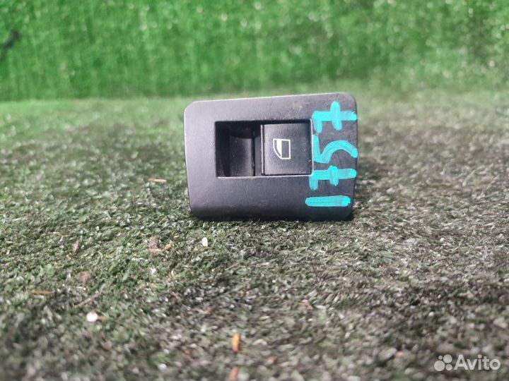 Кнопка стеклоподъемника задняя правая Bmw X5 E53