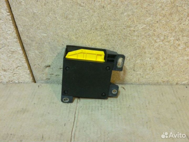 Блок управления airbag Renault Logan 1 1.4 K7J