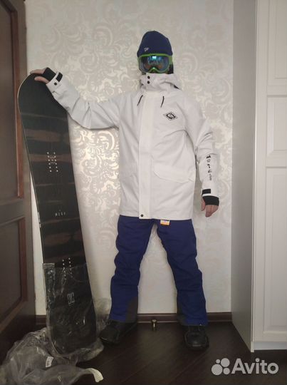 S размер, новый костюм мужской Quiksilver