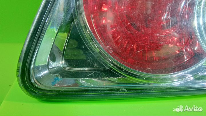 Фонарь внутренний правый для Mazda 6 2002-2007