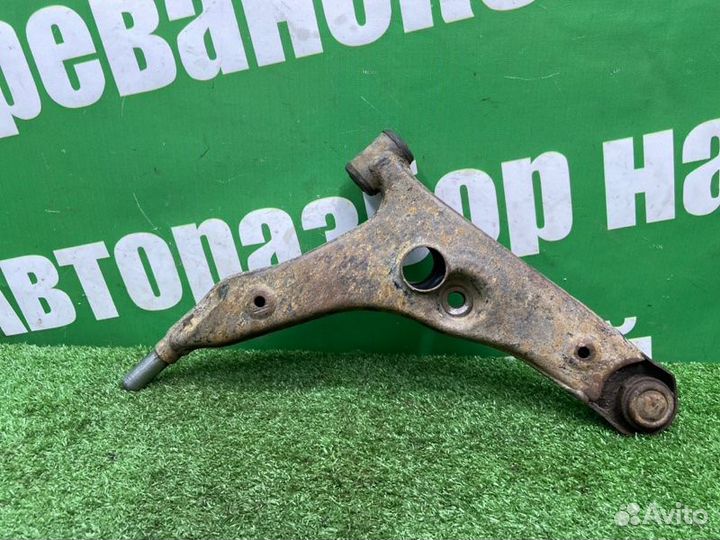 Рычаг подвески левый Mitsubishi Mirage CK2A 4G15