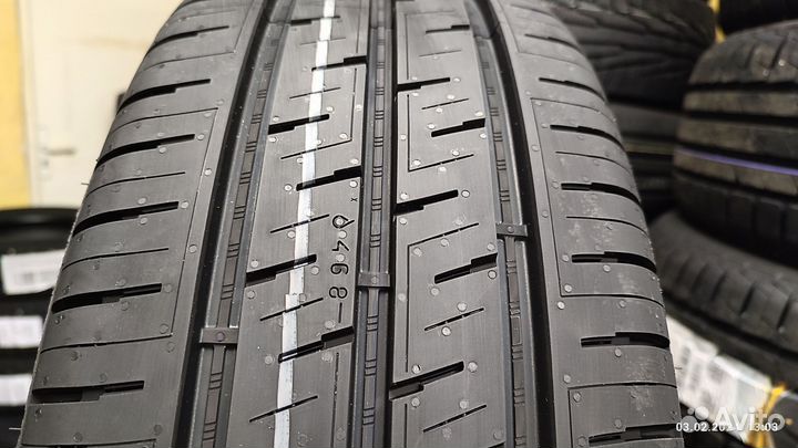 Nokian Tyres Hakka Van 215/75 R16C 116S