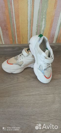 Кроссовки для девочки 35 размер