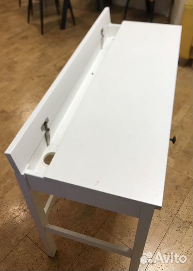 Стол с ящиками IKEA hemnes
