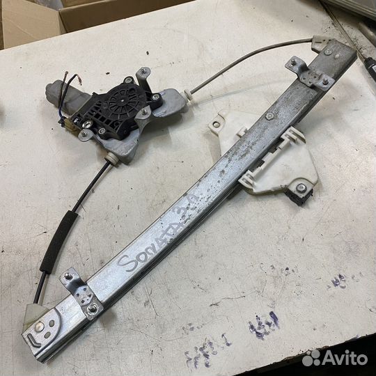 Стеклоподъемник задний левый Hyundai Sonata