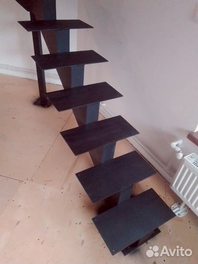 Лестница из дуба