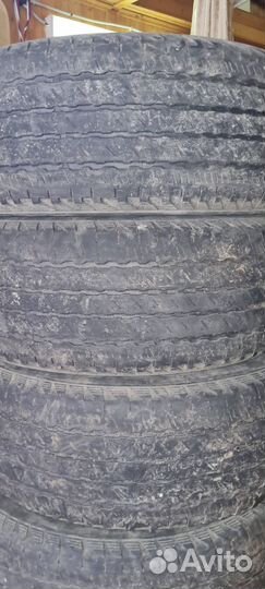 Roadstone Roadian HT LTV 265/65 R17