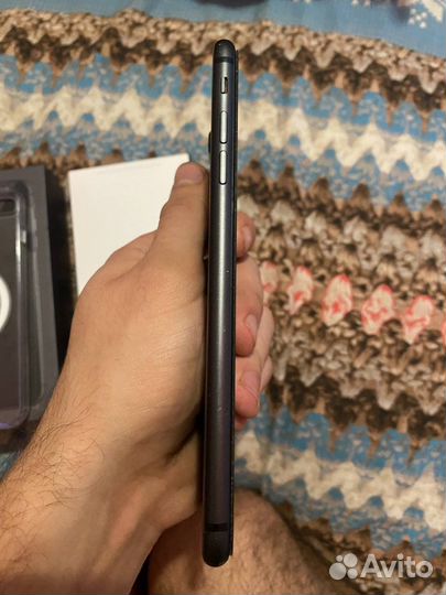 iPhone 8 Plus, 64 ГБ