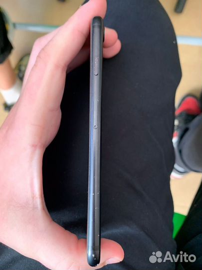 iPhone 7, 32 ГБ