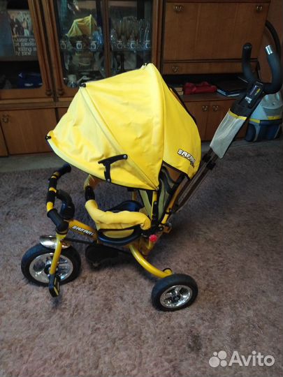 Трехколесный велосипед Safari Trike с ручкой