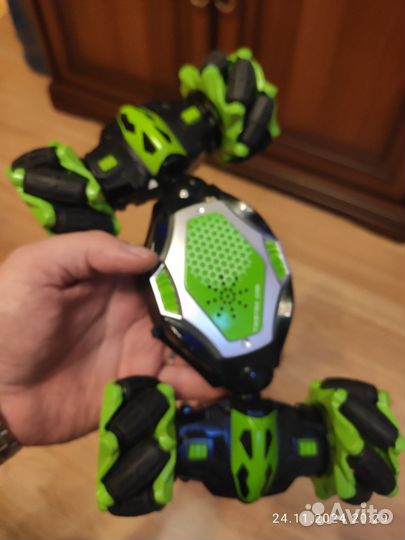 Машинка-перевёртыш Twisted Car на радиоуправлении