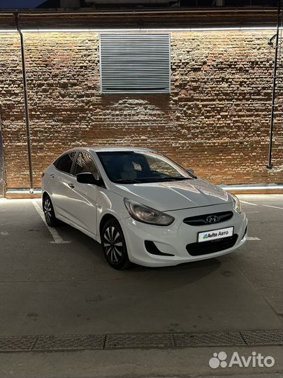 Hyundai Solaris 1.4 AT, 2014, 262 000 км