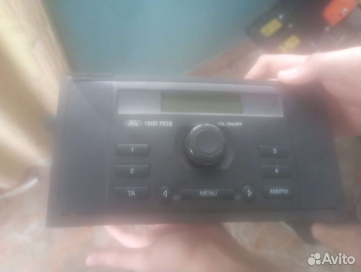 Радиоприемник ford