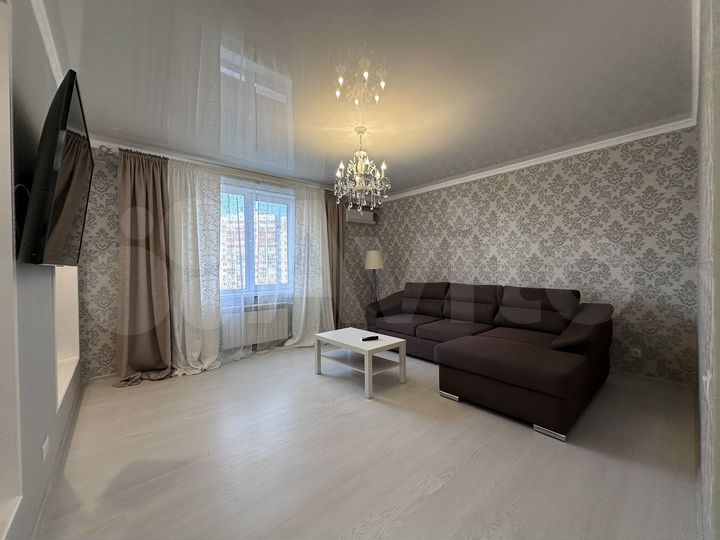 2-к. квартира, 70 м², 10/17 эт.