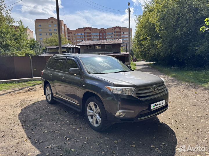 Toyota Highlander 3.5 AT, 2011, 190 000 км