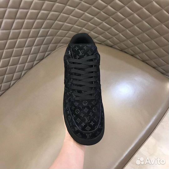 Уникальные кроссовки Louis Vuitton x Nike Air Force 1