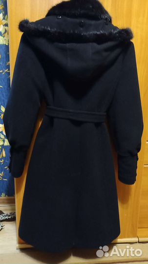 Пальто женское 42- 44 демисезон