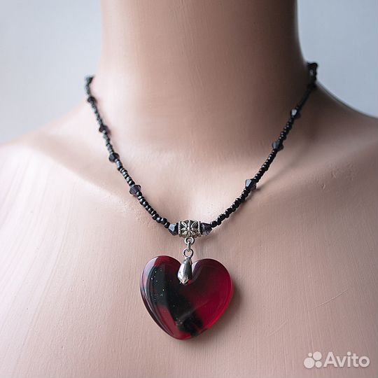 Колье с сердечком ручной работы (ангелочек внутри)