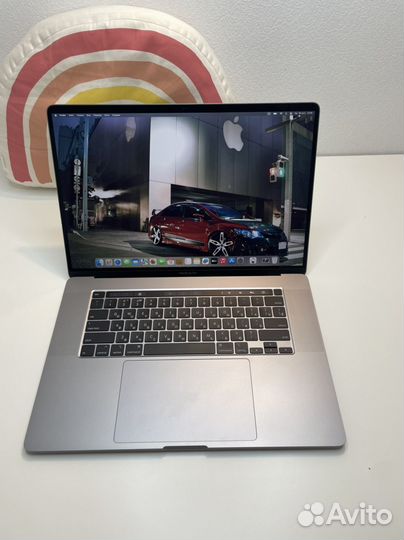 Apple macbook pro 16 2019 i9 32gb RP5500M 8Gb